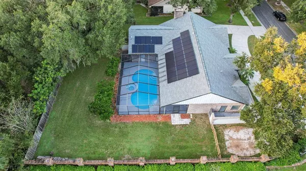 2211 WHITLOCK PL, Dover, FL 33527