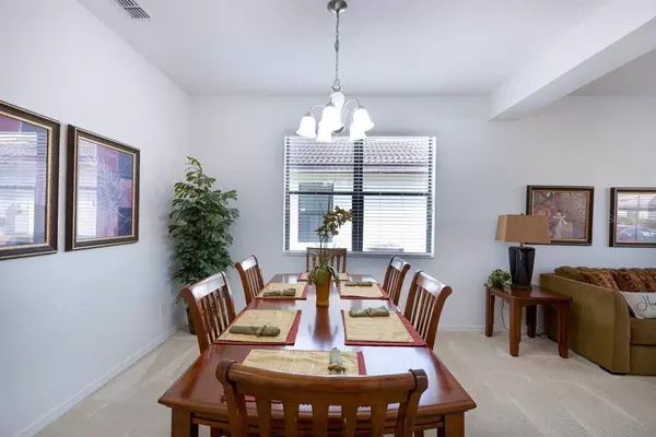 2944 CASABELLA DR, Kissimmee, FL 34744