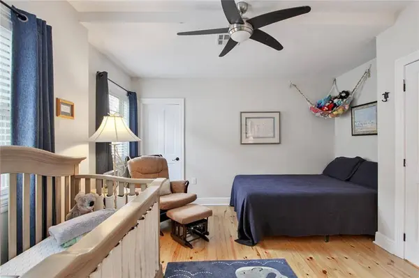 5220 CHAMBERLAIN DR, New Orleans, LA 70122