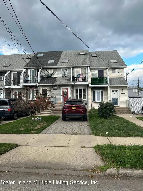 437 Raritan Ave, Staten Island, NY 10305