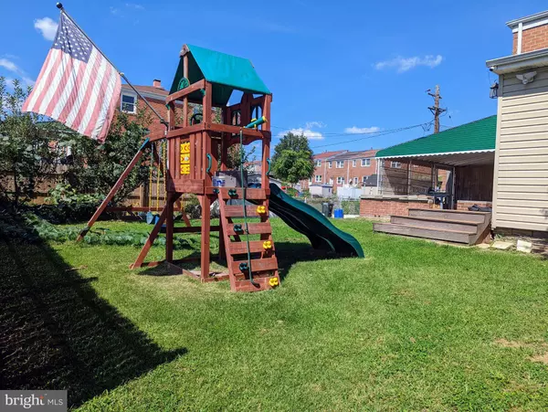 5112 WESTLAND BLVD, Halethorpe, MD 21227