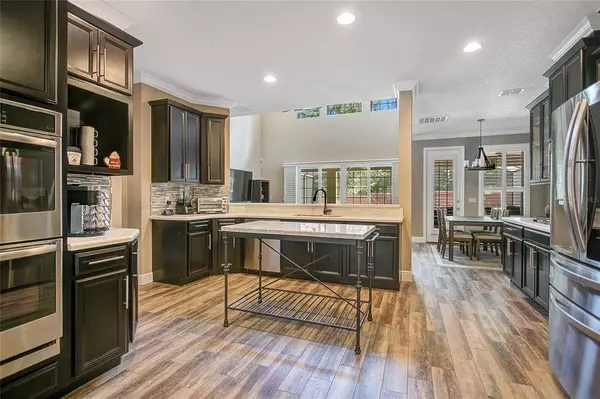 890 SHERBOURNE CIR, Heathrow, FL 32746