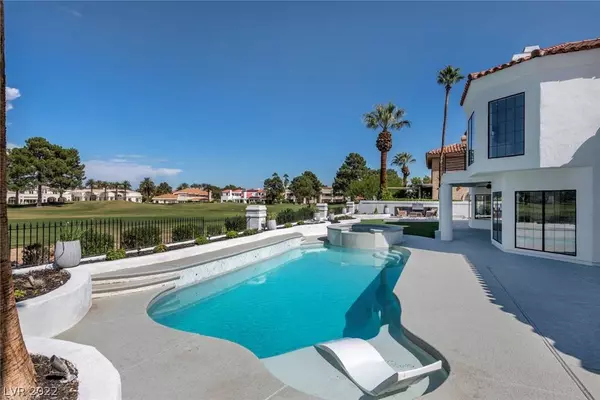 15 Princeville Lane, Las Vegas, NV 89113