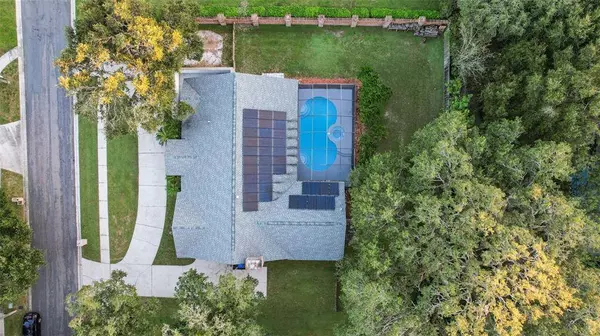 2211 WHITLOCK PL, Dover, FL 33527