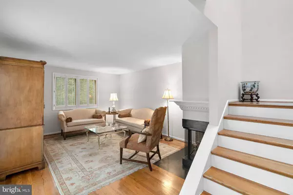 10306 WATKINS MILL DR, Montgomery Village, MD 20886