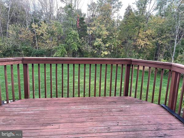 1216 HUNTER LN, Perkiomenville, PA 18074