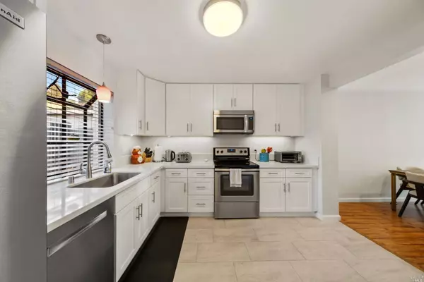 1772 Stuart CT, Benicia, CA 94510