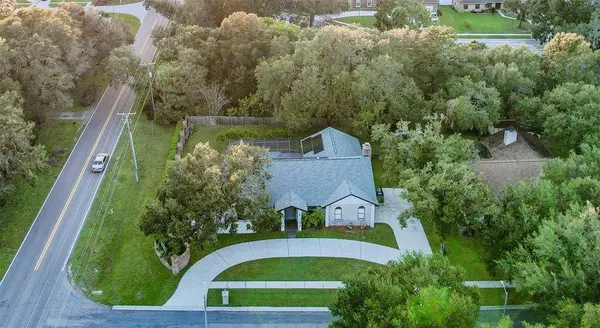 2211 WHITLOCK PL, Dover, FL 33527