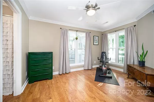 920 Jetton ST #42, Davidson, NC 28036