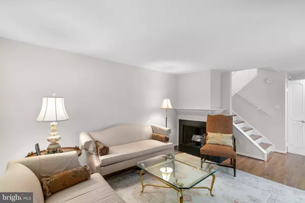 10306 WATKINS MILL DR, Montgomery Village, MD 20886