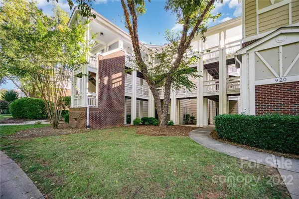 920 Jetton ST #42, Davidson, NC 28036