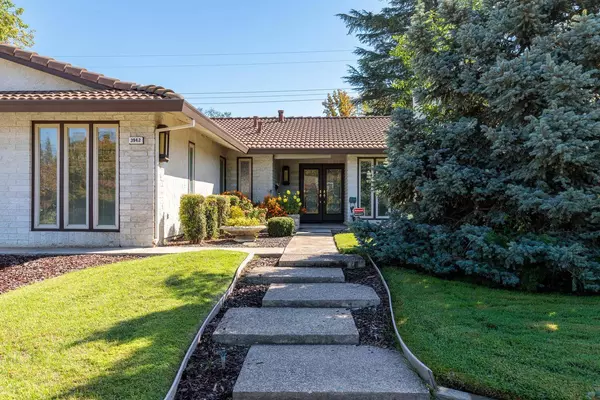 3942 Rochdale DR, Carmichael, CA 95608