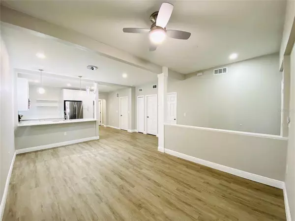 1049 FORMOSA AVE, Winter Park, FL 32789