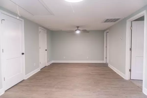 105 Bennett St, Portland, TN 37148