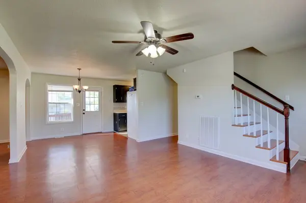 919 Van Buren Ave, Oak Grove, KY 42262