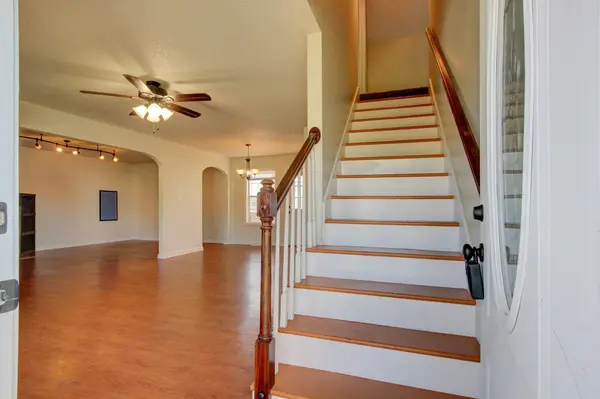 919 Van Buren Ave, Oak Grove, KY 42262