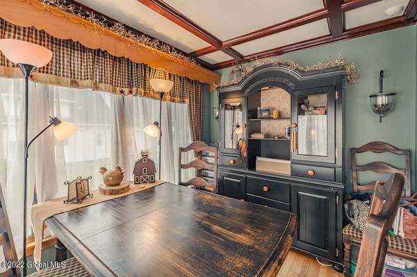 22 Fairmont Avenue, Amsterdam, NY 12010