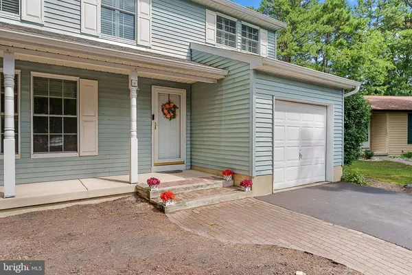 4 ADAMS CT, Marlton, NJ 08053