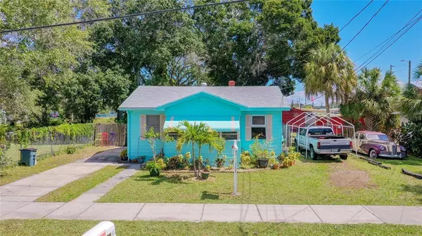 2114 52ND ST S, Gulfport, FL 33707