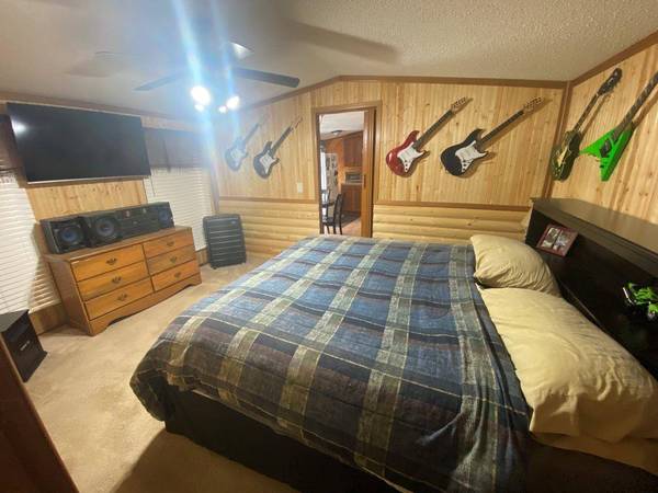 108 FLORA Way - City of Clintonville, Clintonville, WI 54929-8857