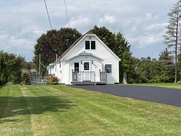 74 Northern Boulevard, Hagaman, NY 12086