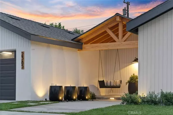 2385 Cornell DR, Costa Mesa, CA 92626