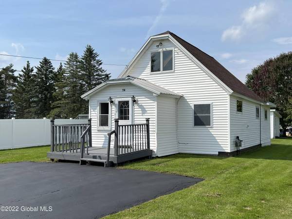 74 Northern Boulevard, Hagaman, NY 12086