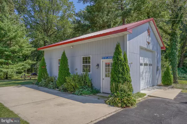 19 VETERANS CIR, Milford, DE 19963