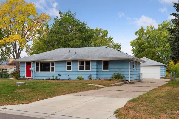 1606 E 88th ST, Bloomington, MN 55425