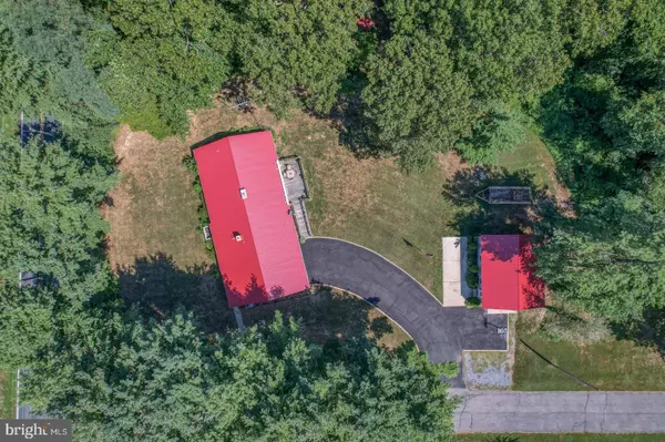 19 VETERANS CIR, Milford, DE 19963