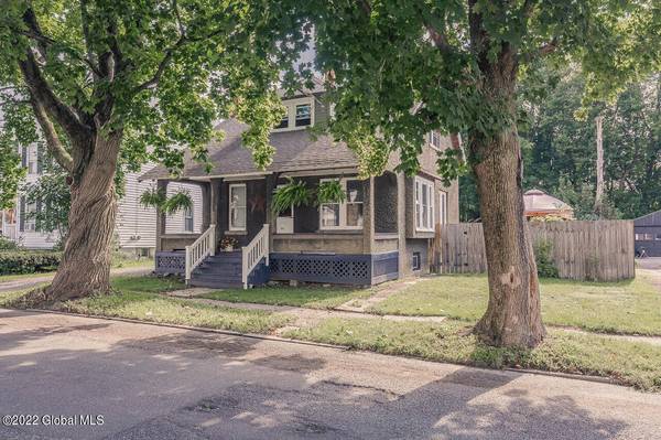 518 N Market Street, Johnstown, NY 12095