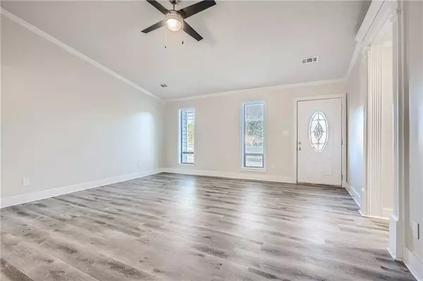 5489 Reynolds RD, Morrow, GA 30260