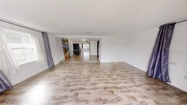 1501 55TH AVE N, St Petersburg, FL 33703