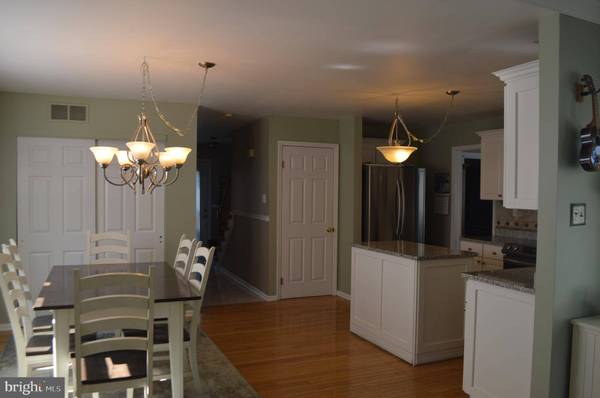 13 W FLINT RIDGE DR N, Reading, PA 19607