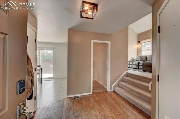 5075 Austerlitz DR, Colorado Springs, CO 80923