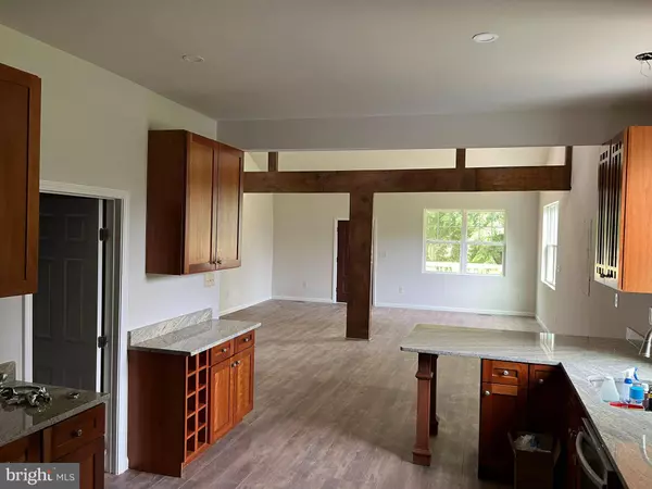 378 STUBBS RD, Kearneysville, WV 25430