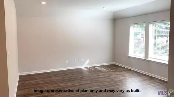 744 CORRENS LN, Zachary, LA 70791