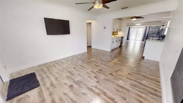 1501 55TH AVE N, St Petersburg, FL 33703