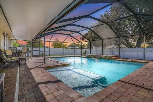 7156 REMINGTON OAKS LOOP, Lakeland, FL 33810