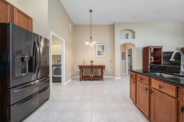 1748 OAK GROVE CHASE DR, Orlando, FL 32820