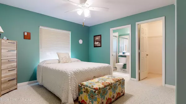 942 S Easy Street, Sebastian, FL 32958