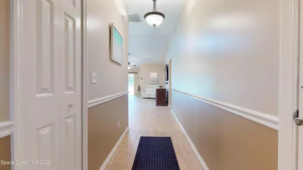 942 S Easy Street, Sebastian, FL 32958