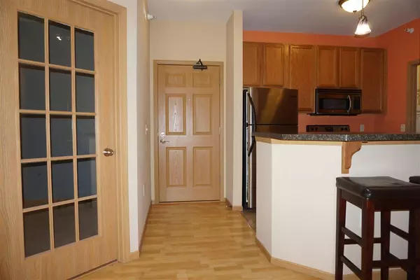 121 Metro Terr #307, Madison, WI 53718