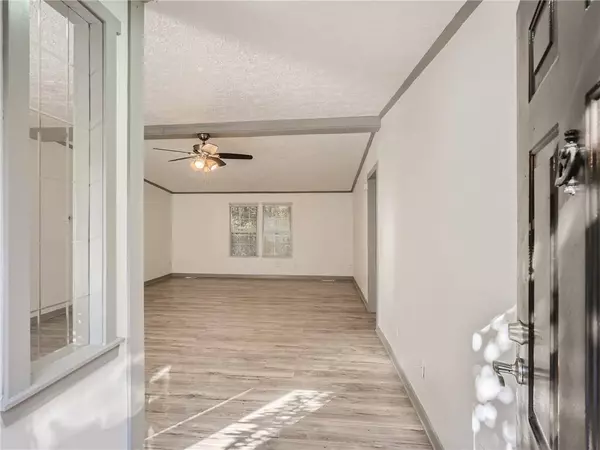 2564 Hill CIR NE, Conyers, GA 30012