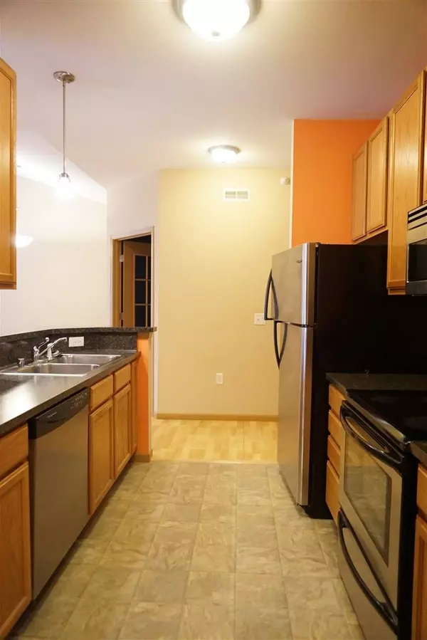 121 Metro Terr #307, Madison, WI 53718