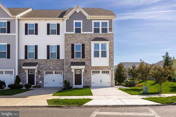 1 HAMILTON CT, Pennsauken, NJ 08110