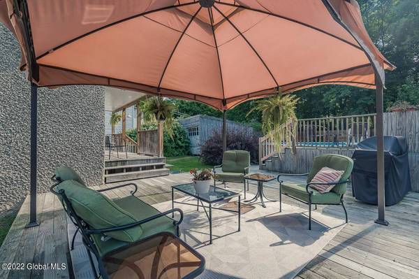 518 N Market Street, Johnstown, NY 12095