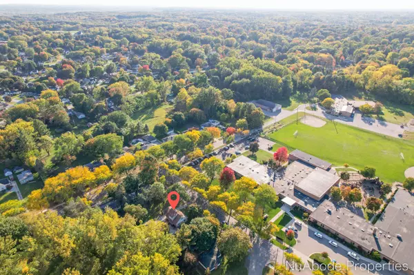 912 Westend NW Avenue, Grand Rapids, MI 49504