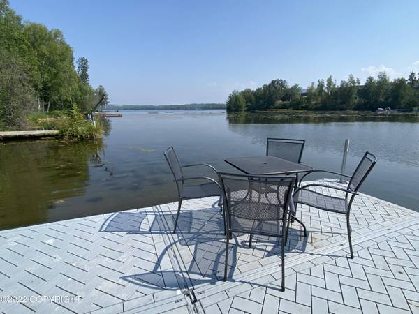 1090 E Lake Shore Avenue, Wasilla, AK 99654