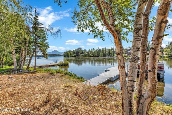 1090 E Lake Shore Avenue, Wasilla, AK 99654